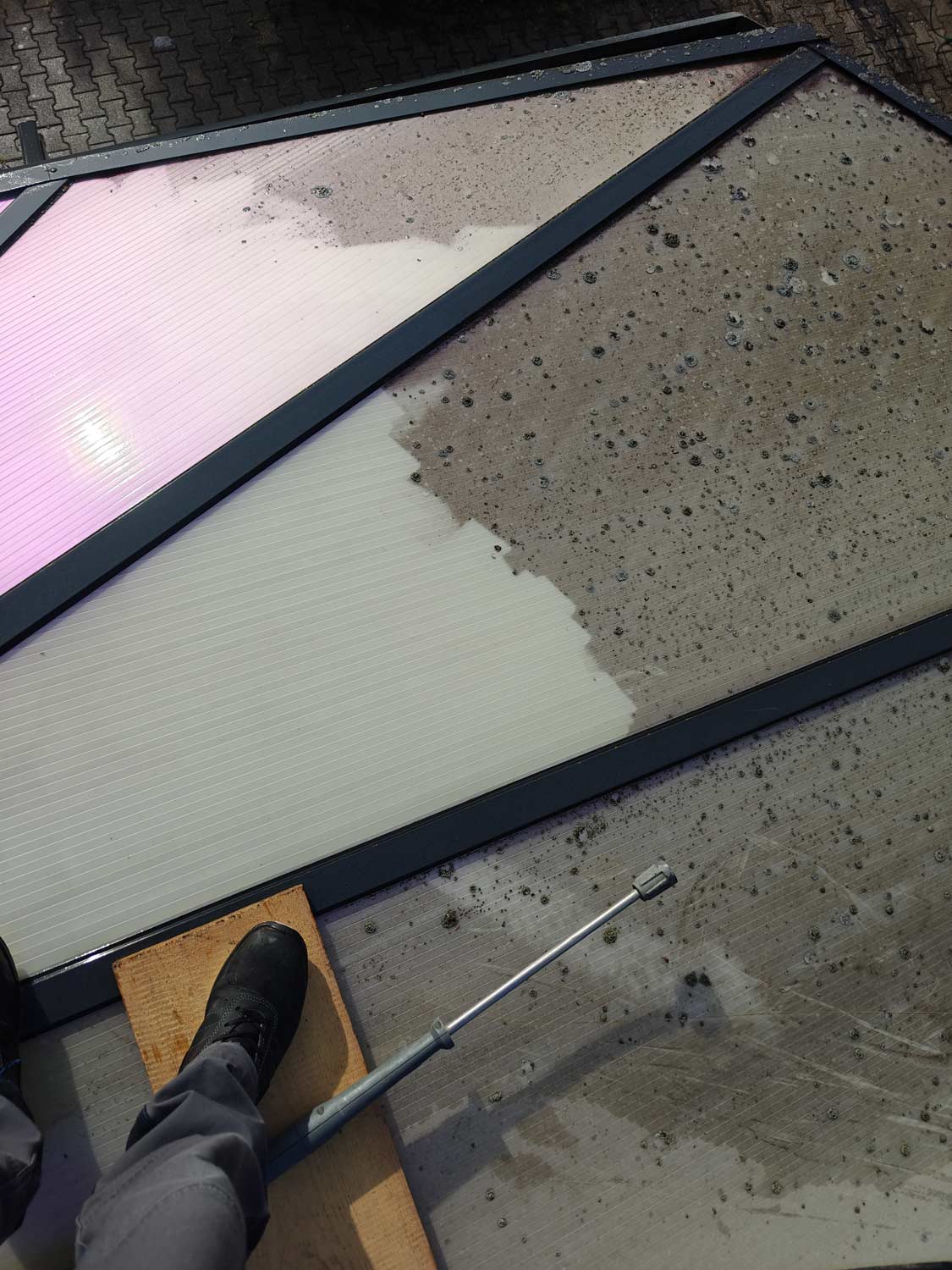 Décrassage de plexiglas en hauteur près de Sélestat